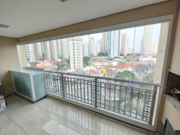 Instalação Segura de Espelho com Silicone Neutro Especial