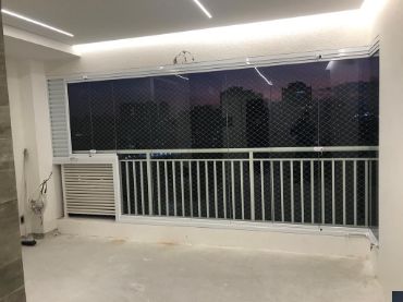 Montagem Noturna Rápida de Divisórias para Empresas
